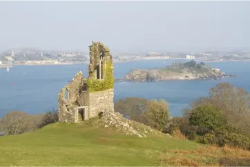 mount edgcumbe ruins